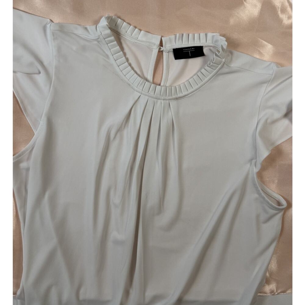 Tahari White Blouse Womens Small Pleated Neck Short Sleeve Elegant Minimal Top M